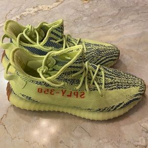 Kanye West Adidas Yeezy Boost 350 V2 Semi Frozen Yellow colorway
